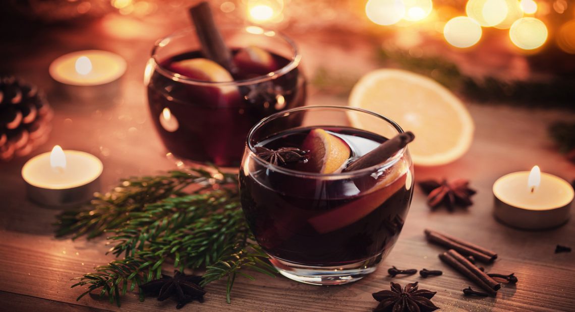 Where to Taste Hot Mulled Wine in Kyiv