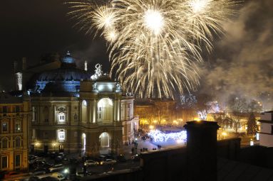 Top 5 Destinations for New Year 2018 Celebration in Ukraine