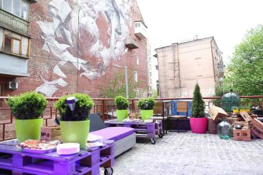 "Synthesis of Sensations" Exhibition in Kiev