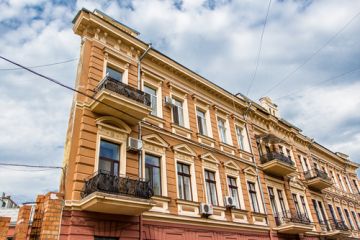 Flat House in Odessa