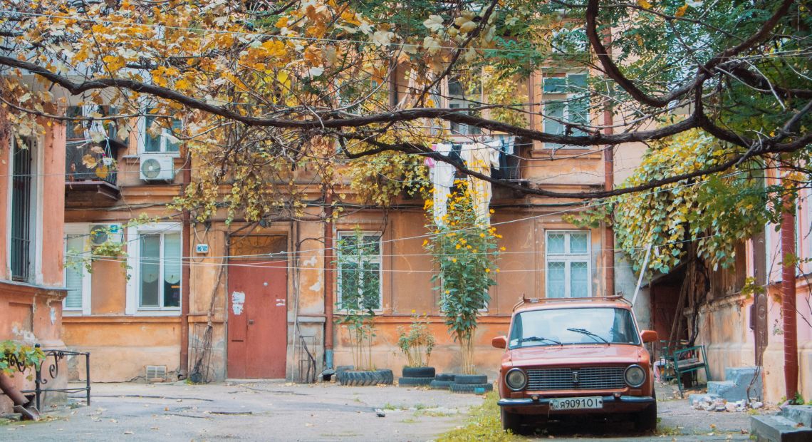 Old car in a typical Odesa courtyard