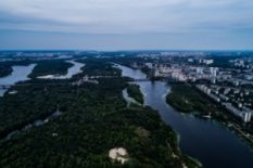 Attractions in Hydro Park in Kyiv