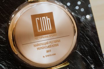 SIL award copper frying pan