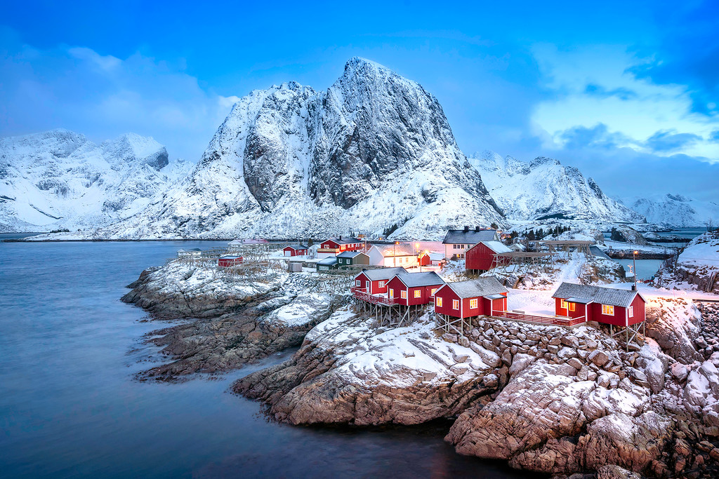 lofoten hamnoy village XL