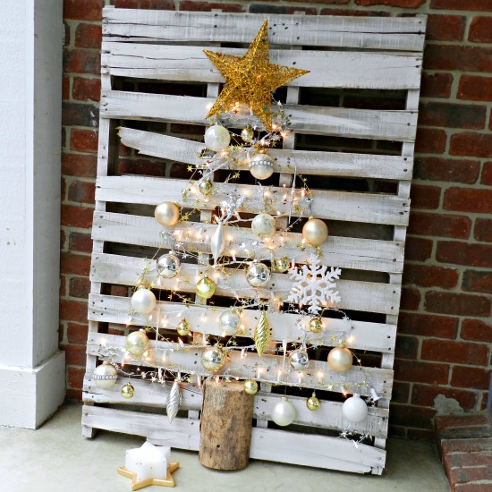 Craft Gawker Pallet Tree