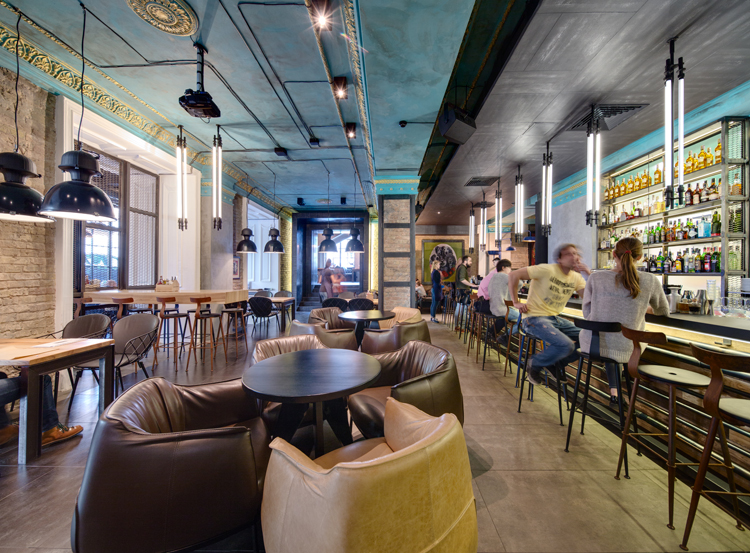 dogs tails bar and cafe in kiev by sergey makhno architects 6
