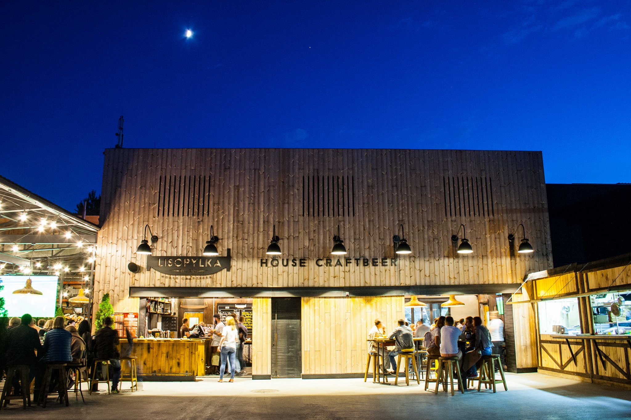 People in an open-air pub