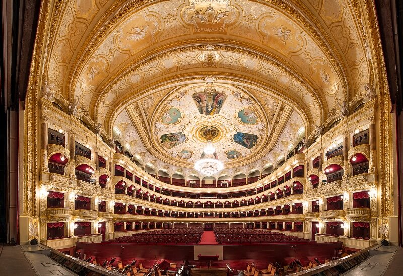 inside Lviv opera