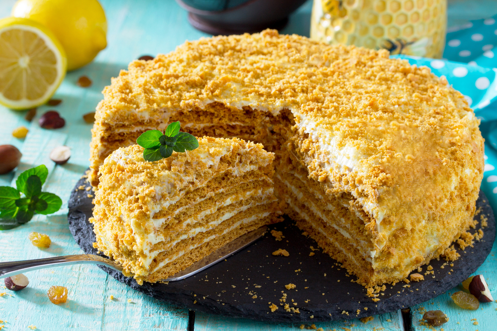 Delicious Ukrainian honey cake