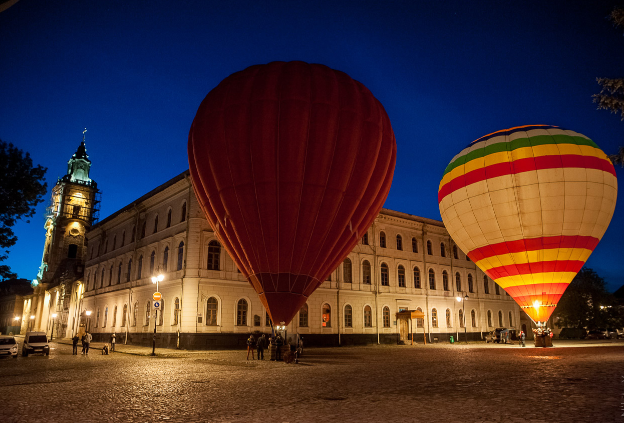 Hot air ballon in Lviv