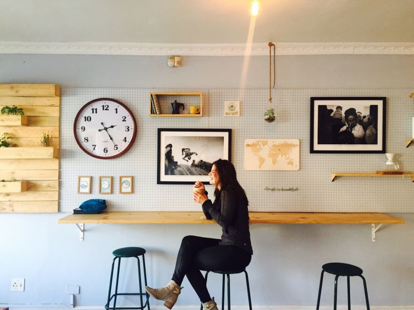 lady in a cafe