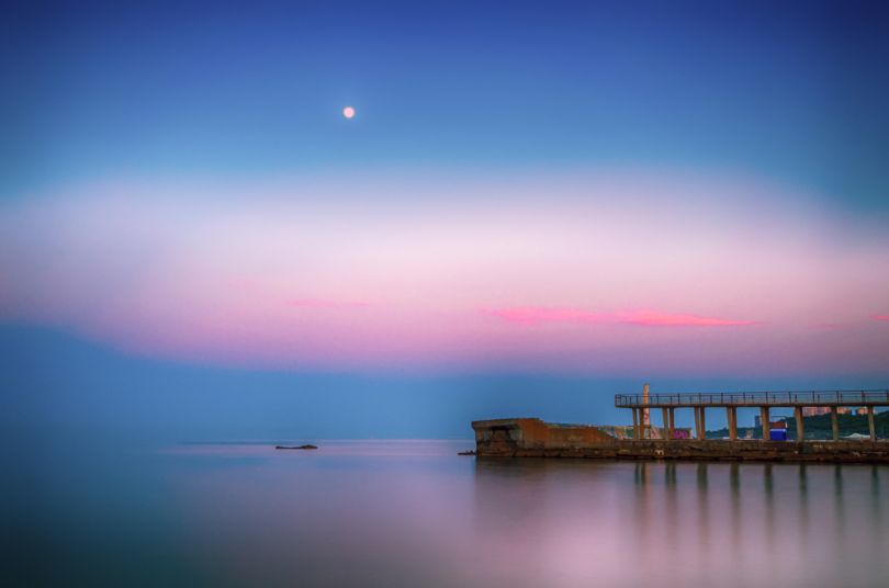 night sea and pier