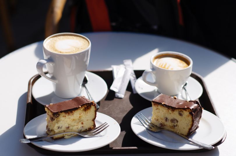 Syrnyk and coffee in Lviv