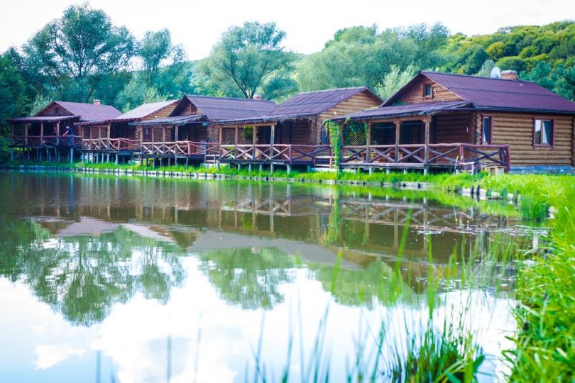 Cottage Houses near Rozhirche village