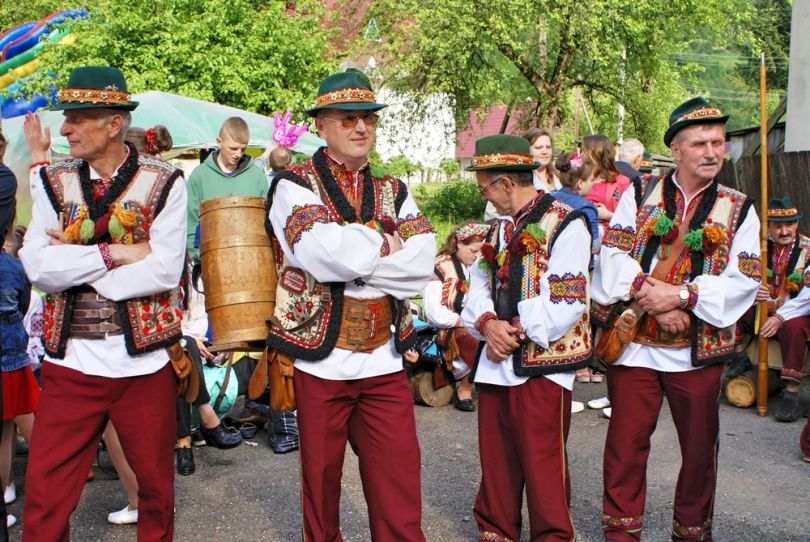 hutsul men in traditional clothes