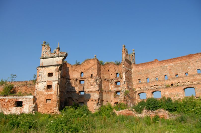 old ruined fortress