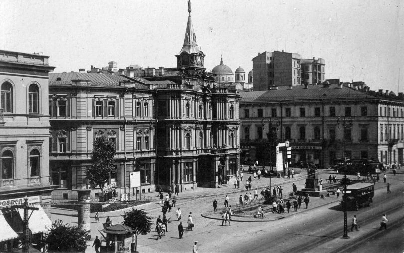 Khreshchatyk Street in the early 20th century