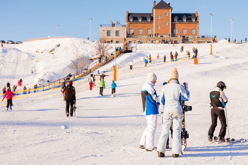 Snow slopes at Gvozdoff complex near Kyiv