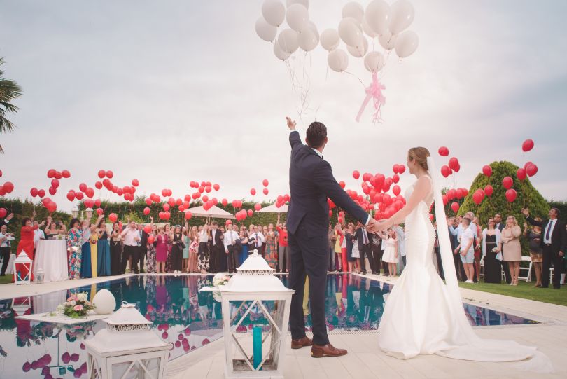 Wedding with baloons