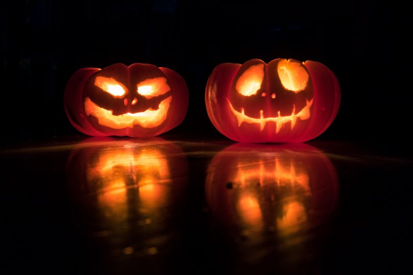 lighted halloween pumpkins 