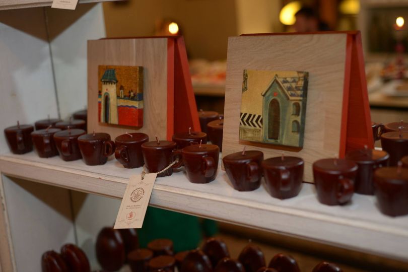 Candles in a shape of coffee cups