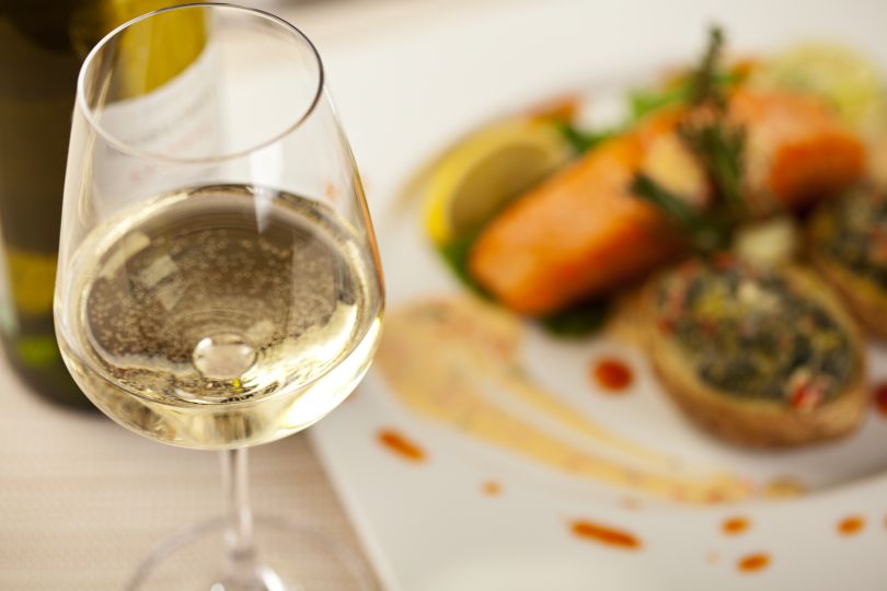 White wine and fish
