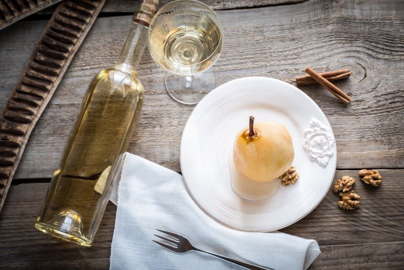 Dessert and white wine